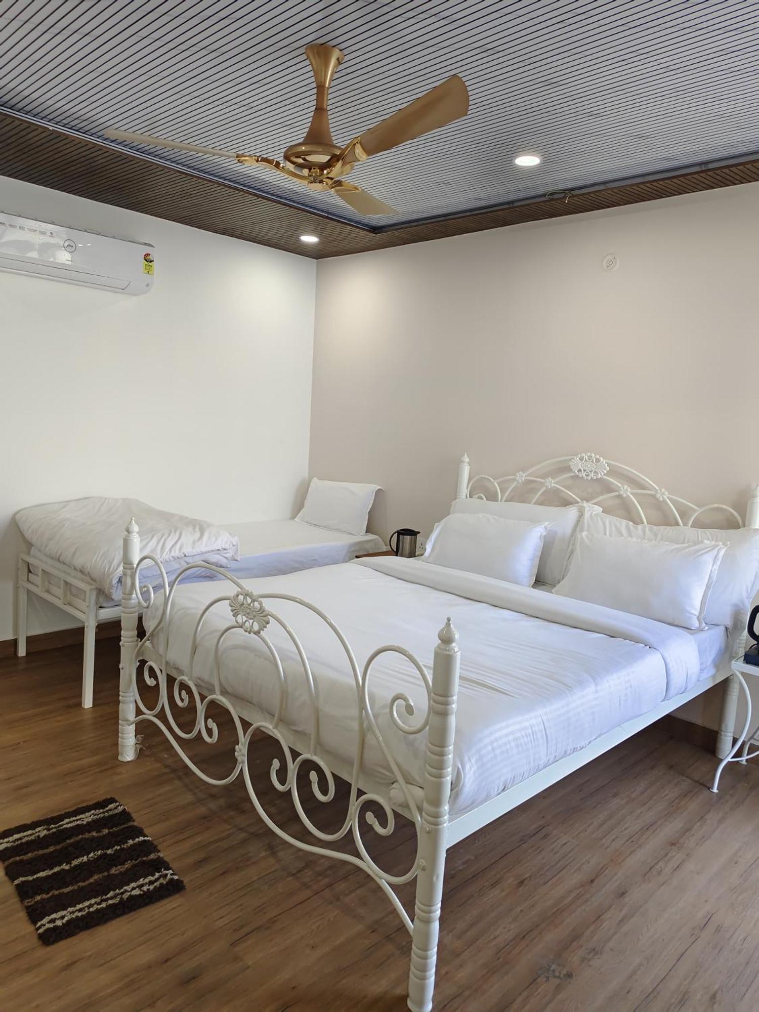 Hotel Golden Heritage Deluxe Dźajpur Zewnętrze zdjęcie